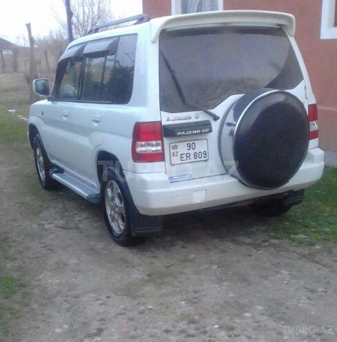 Mitsubishi Pajero io 2000, 250,000 km - 1.8 l - Füzuli