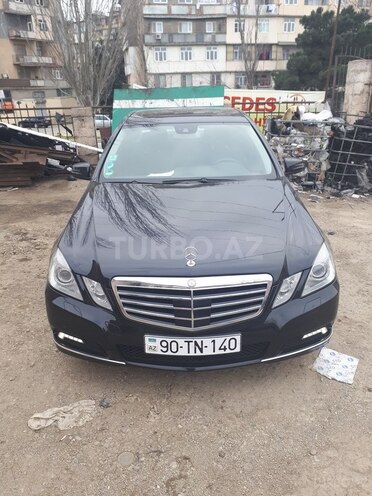 Mercedes E 250 2009, 275,000 km - 2.1 l - Bakı