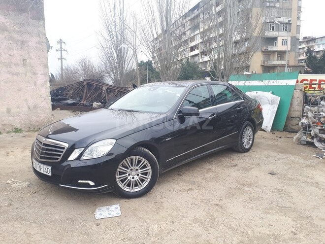 Mercedes E 250 2009, 275,000 km - 2.1 l - Bakı
