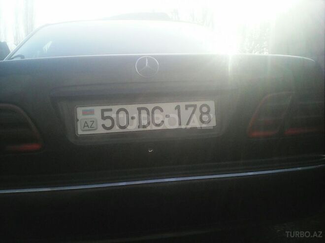 Mercedes E 270 2000, 409,815 km - 2.7 л - Bakı