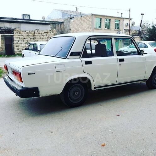 LADA (VAZ) 2107 2005, 175,000 km - 1.6 л - Bakı