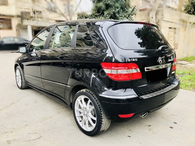 Mercedes B 180 2009, 74,755 km - 1.7 l - Bakı