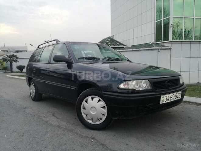 Opel Astra 1994, 340,000 km - 1.6 l - Zaqatala