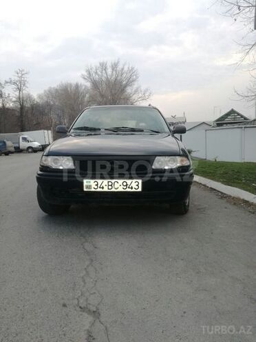 Opel Astra 1994, 340,000 km - 1.6 l - Zaqatala