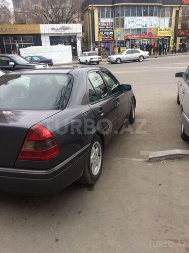 Mercedes C 200 1996, 379,201 km - 2.0 l - Bakı