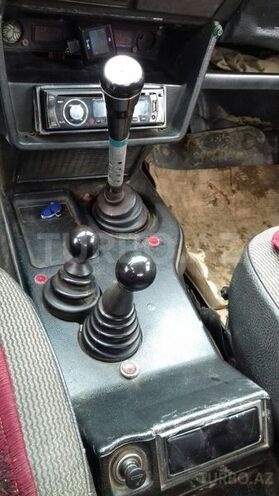 LADA (VAZ) Niva 1983, 88,888 km - 1.6 л - Yardımlı