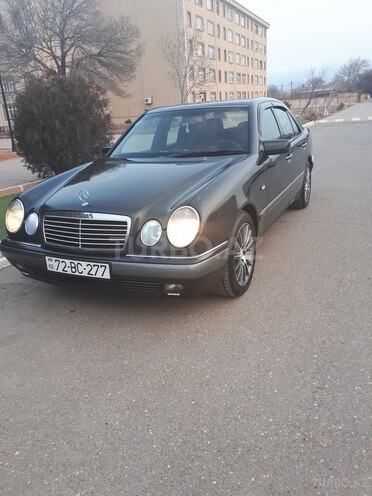Mercedes E 200 1997, 324,000 km - 2.0 l - Naxçıvan