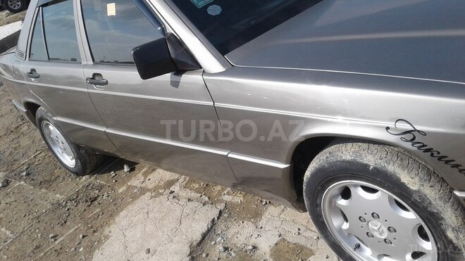 Mercedes 190 1991, 258,412 km - 2.0 l - Bakı