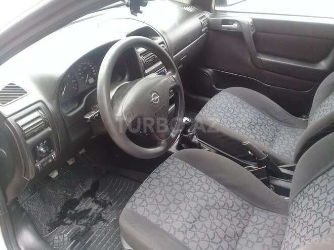 Opel Astra 2000, 400,000 km - 1.6 l - Bakı