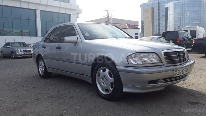 Mercedes C 200 2000, 211,500 km - 0.2 l - Bakı