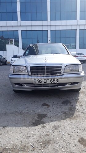 Mercedes C 200 2000, 211,500 km - 0.2 l - Bakı