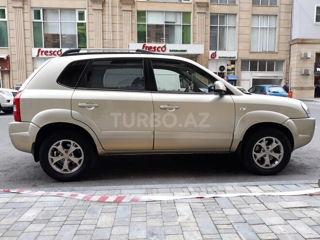 Hyundai Tucson 2009, 148,000 km - 2.0 l - Bakı