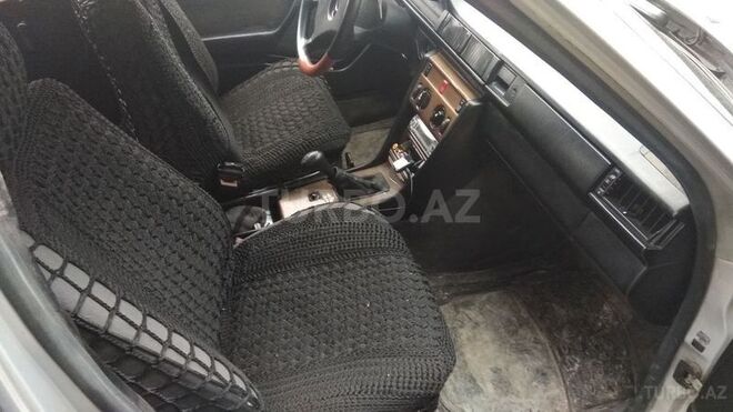 Mercedes E 230 1987, 226,000 km - 2.3 л - Bakı