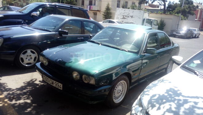 BMW 518 1994, 320,000 km - 0.2 л - Xırdalan