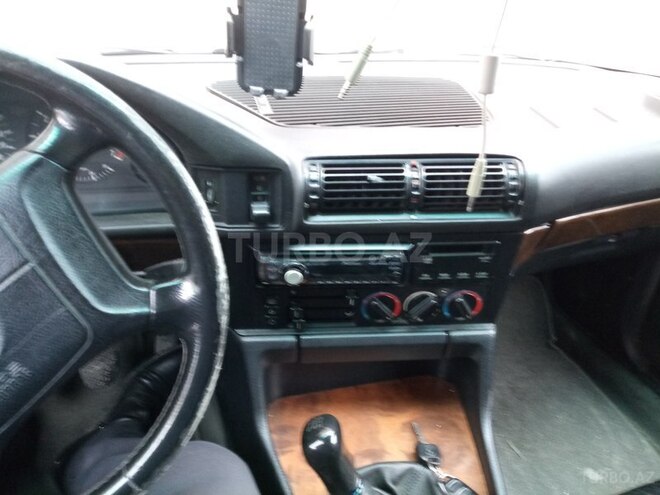 BMW 518 1994, 320,000 km - 0.2 л - Xırdalan
