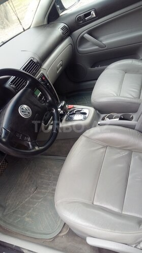 Volkswagen Passat 2003, 123 km - 1.8 l - Bərdə
