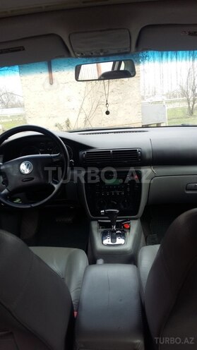 Volkswagen Passat 2003, 123 km - 1.8 l - Bərdə
