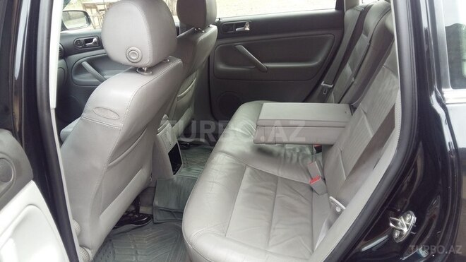 Volkswagen Passat 2003, 123 km - 1.8 l - Bərdə