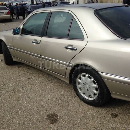 Mercedes C 240 1998, 314,247 km - 0.3 l - Bakı