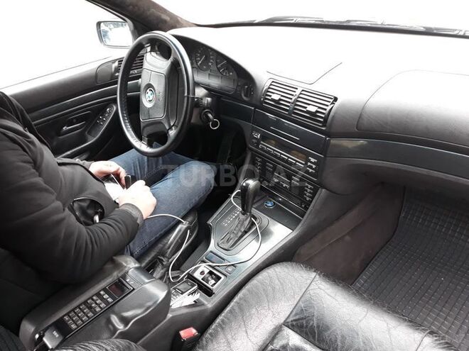 BMW 523 1996, 326,544 km - 2.5 л - Bakı
