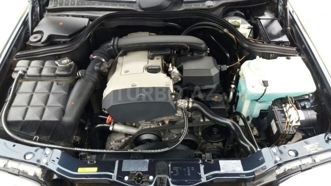 Mercedes C 200 1998, 132,000 km - 2.0 l - Bakı