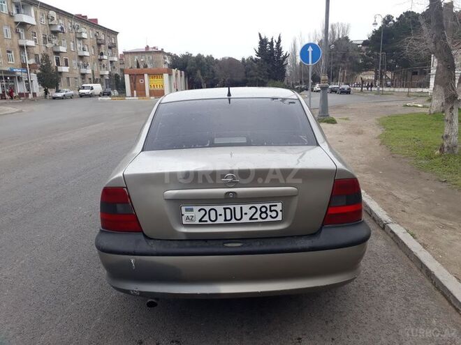 Opel Vectra 1997, 250,000 km - 2.0 л - Sumqayıt