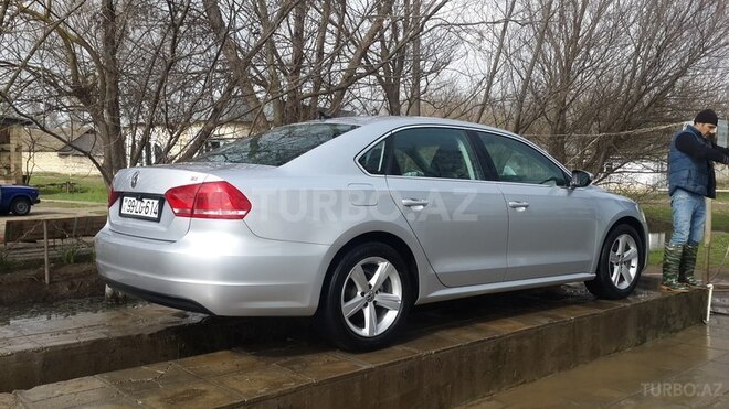 Volkswagen Passat 2012, 104,000 km - 2.5 l - Masallı