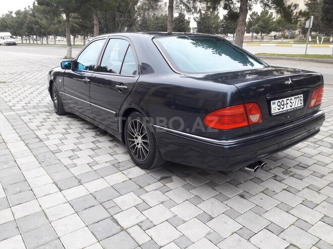 Mercedes E 320 1997, 240,000 km - 3.2 l - Sumqayıt