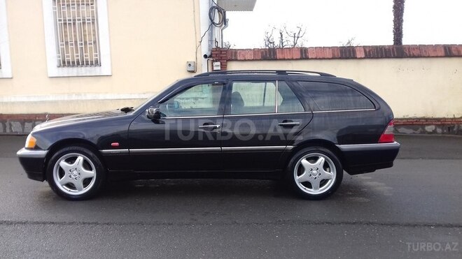 Mercedes C 240 2000, 250,000 km - 2.4 l - Zaqatala