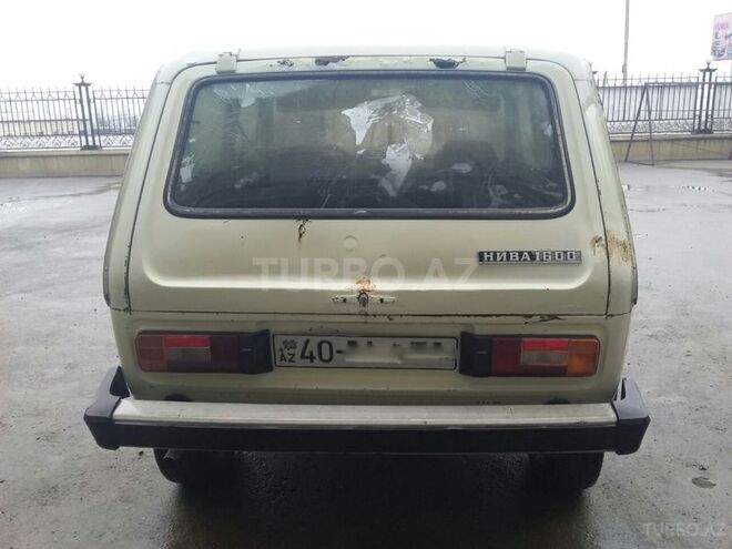 LADA (VAZ) Niva 1986, 320,000 km - 1.6 l - Quba