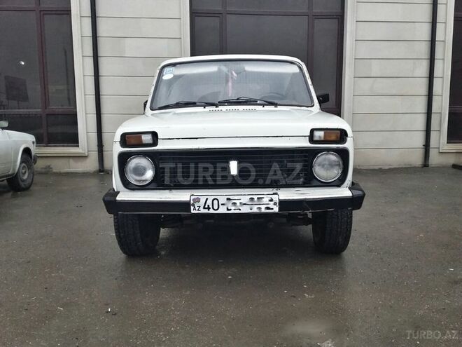 LADA (VAZ) Niva 1986, 320,000 km - 1.6 l - Quba