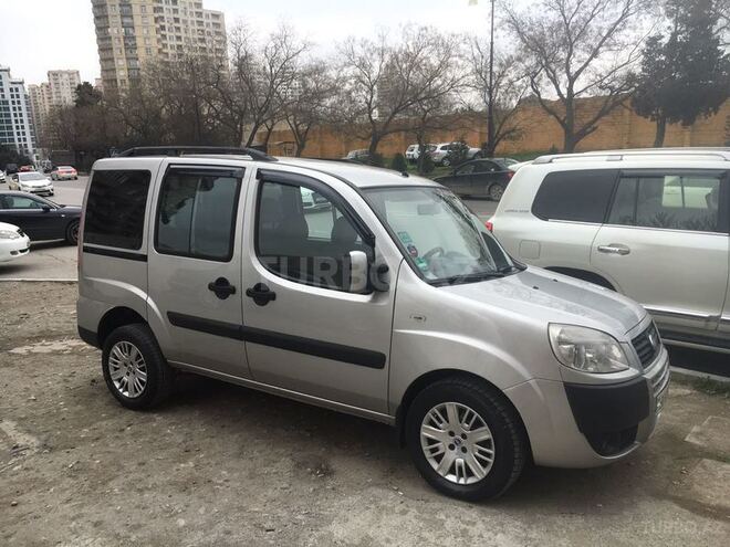Fiat Doblo 2006, 194,000 km - 1.3 l - Bakı