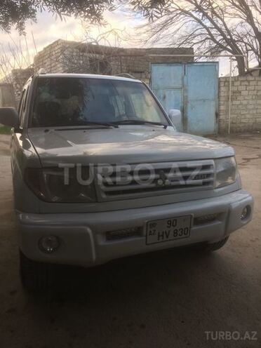 Mitsubishi Pajero io 1999, 250,000 km - 2.0 l - Bakı