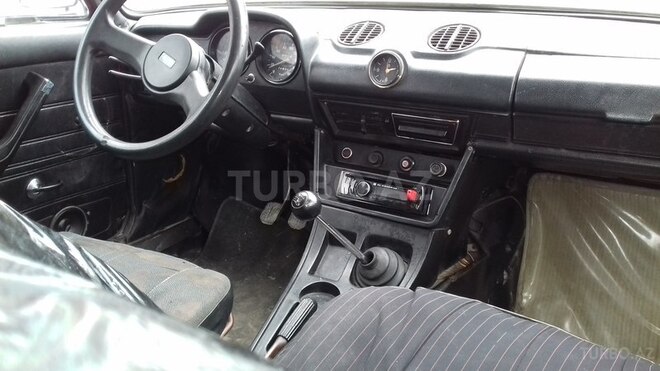 LADA (VAZ) 2106 1982, 77,800 km - 1.5 l - Quba