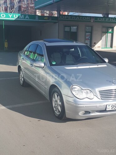 Mercedes C 200 2001, 179,000 km - 2.0 l - Gəncə