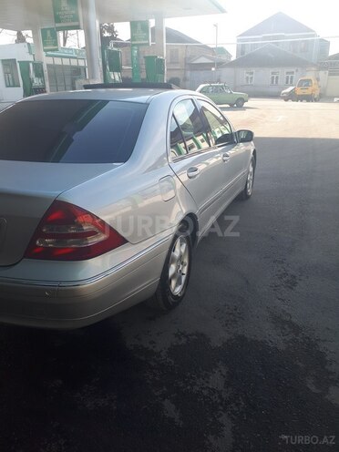 Mercedes C 200 2001, 179,000 km - 2.0 l - Gəncə