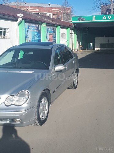 Mercedes C 200 2001, 179,000 km - 2.0 l - Gəncə