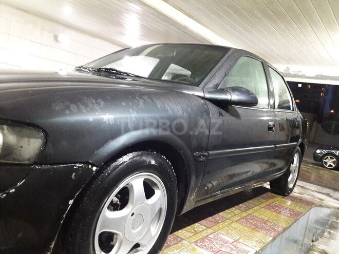 Opel Vectra 1998, 279,000 km - 1.6 l - Bakı