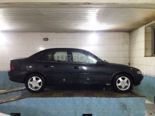 Opel Vectra 1998, 279,000 km - 1.6 l - Bakı