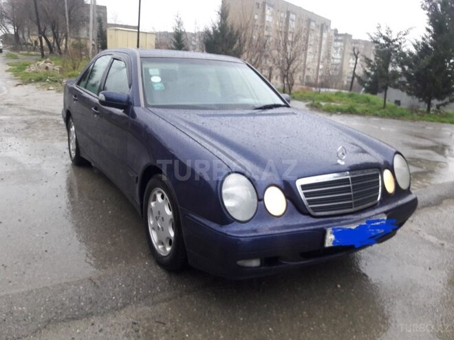 Mercedes E 220 2000, 280,000 km - 2.2 l - Bakı