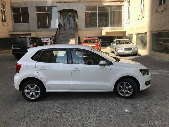 Volkswagen Polo 2011, 190,000 km - 1.4 л - Bakı