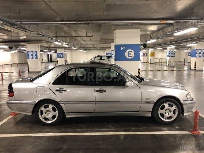 Mercedes C 220 1998, 278,500 km - 2.2 л - Bakı