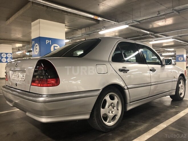 Mercedes C 220 1998, 278,500 km - 2.2 л - Bakı