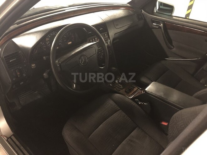 Mercedes C 220 1998, 278,500 km - 2.2 л - Bakı