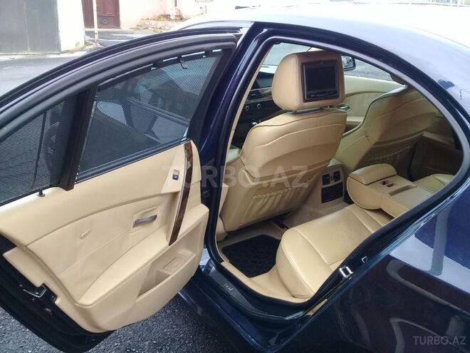 BMW 530 2006, 285,000 km - 3.0 l - Bakı