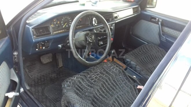 Mercedes 190 1990, 256,000 km - 2.0 l - Sumqayıt