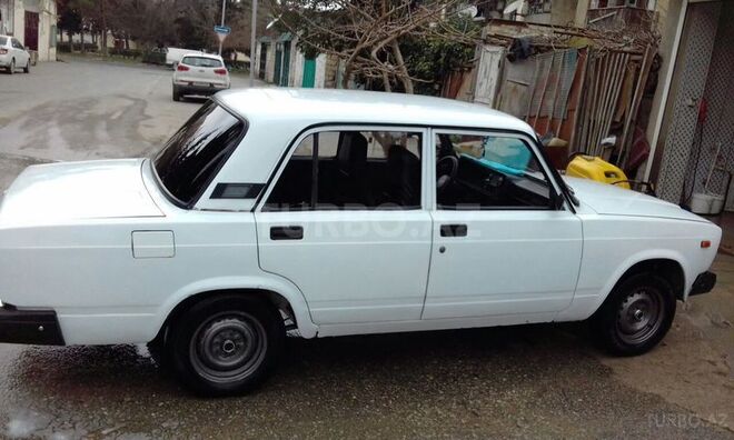 LADA (VAZ) 2107 2002, 175,000 km - 1.6 л - Bakı