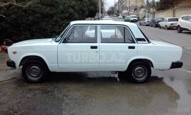 LADA (VAZ) 2107 2002, 175,000 km - 1.6 л - Bakı