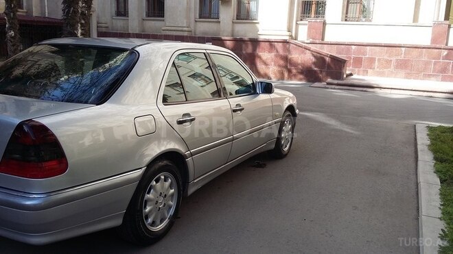 Mercedes C 180 1999, 173,770 km - 1.8 l - Bakı