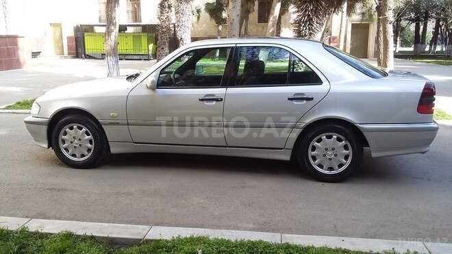 Mercedes C 180 1999, 173,770 km - 1.8 l - Bakı